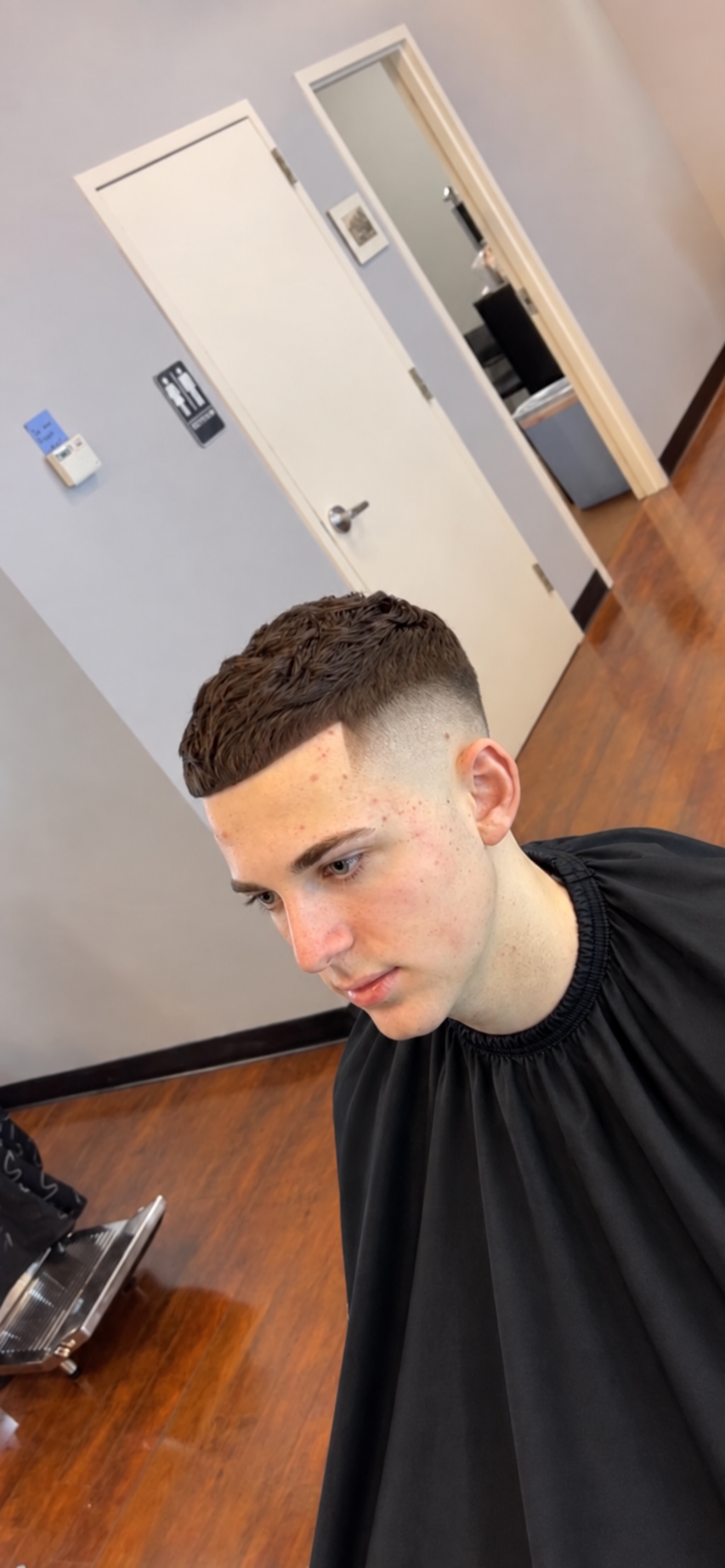 Textured crop with a smooth fade